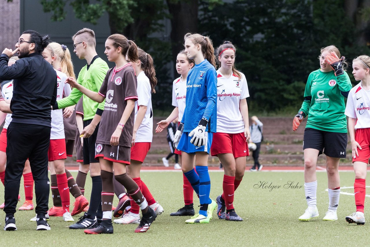 Bild 362 - wBJ Walddoerfer - St. Pauli : Ergebnis: 6:0